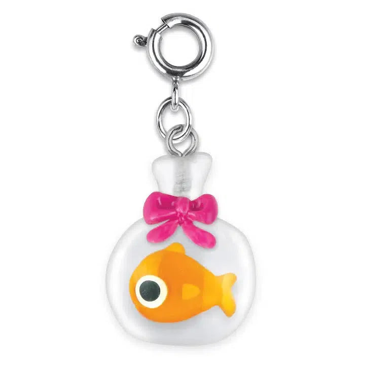 A charming addition to any animal charm bracelet, this piece features a fish elegantly encased in a bag with a pink bow and finished with a silver clasp. It's the perfect accessory for any pet lover looking to express their affection in style.