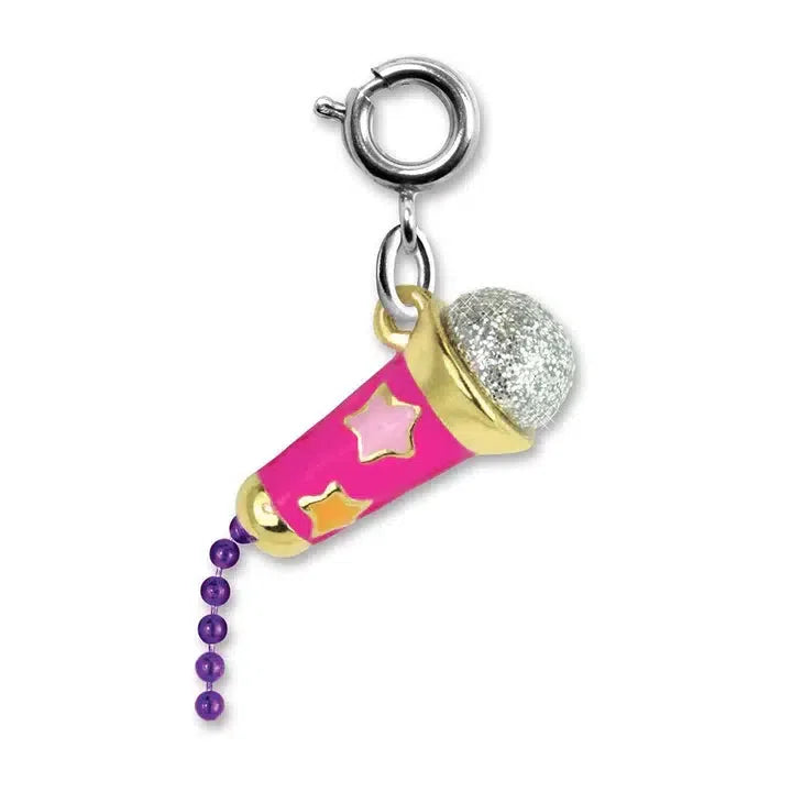 This pink and gold microphone charm is perfect for the music lover, featuring star accents, glitter details, and attached purple beads. Ideal to add to a bracelet, it harmonizes style and passion.