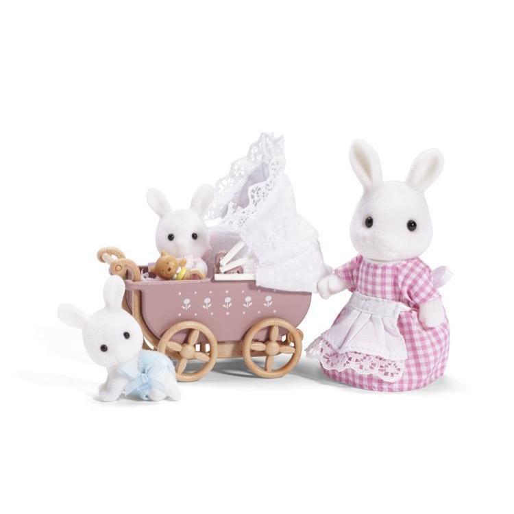 Connor & Kerri's Carriage Ride-Calico Critters-The Red Balloon Toy Store